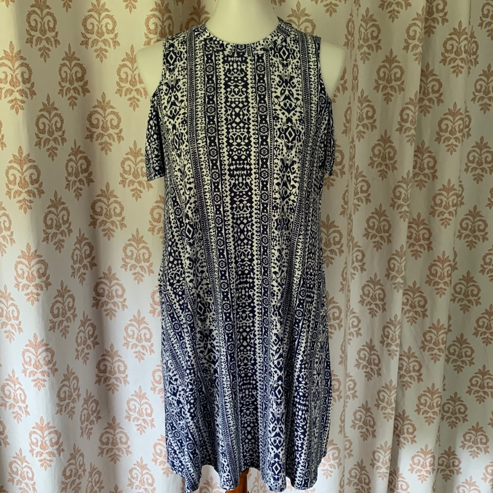 AQUA cold shoulder knit comfy dress M